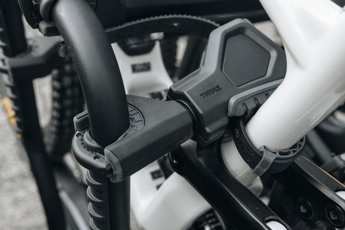 THULE 945 EasyFold 3 3B Fahrradträger faltbar black 945100